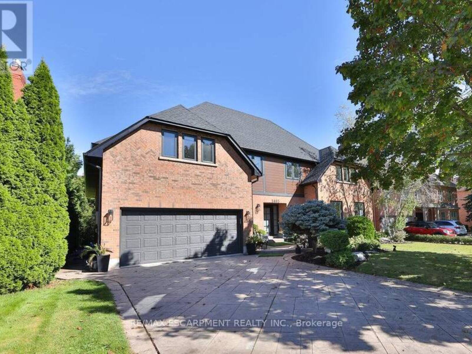 1483 THE LINKS DRIVE, Oakville, Ontario L6M 2P2