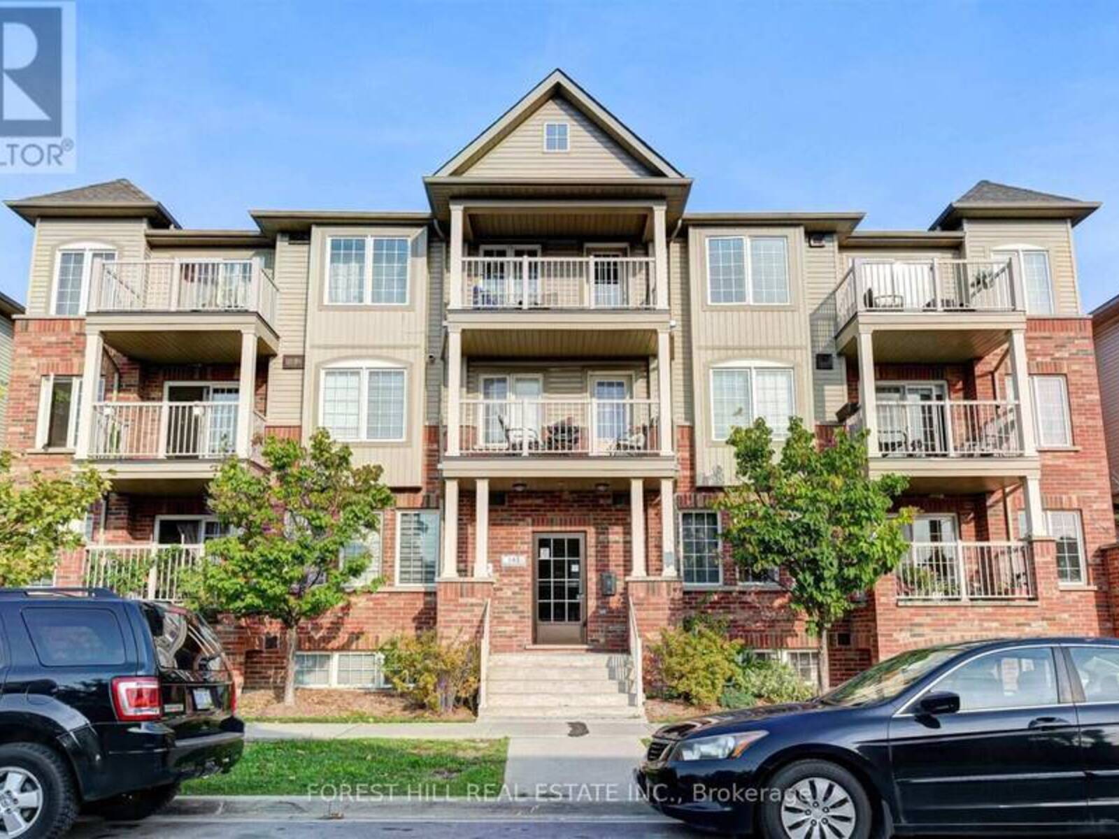 6 - 141 ISAAC DEVINS BOULEVARD, Toronto, Ontario M9M 0C4