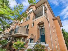 1016 - 28 SOMMERSET WAY Toronto Ontario, M2N 6W7