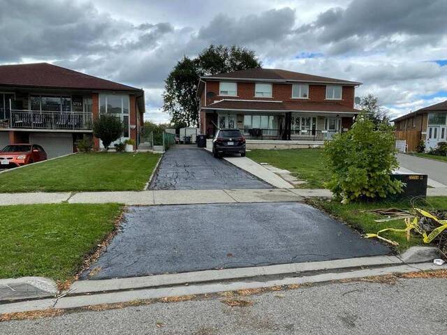 3729 CRABTREE CRESCENT Mississauga Ontario, L4T 1S7