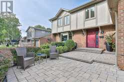 110 SIR LANCELOT DRIVE | Markham Ontario | Slide Image Two