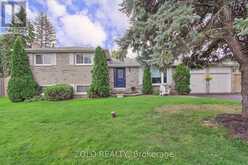 3 LEPARD CRESCENT | East Gwillimbury Ontario | Slide Image One