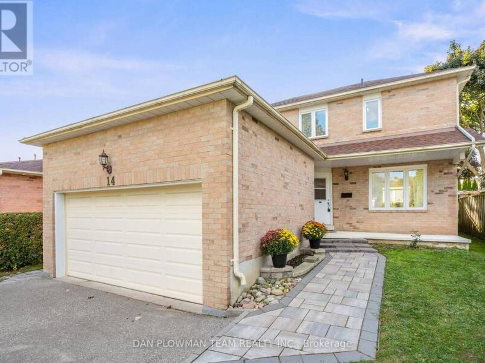 14 FIRWOOD AVENUE, Clarington, Ontario L1E 1P5