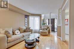 64 METCALFE DRIVE | Bradford West Gwillimbury Ontario | Slide Image Nine