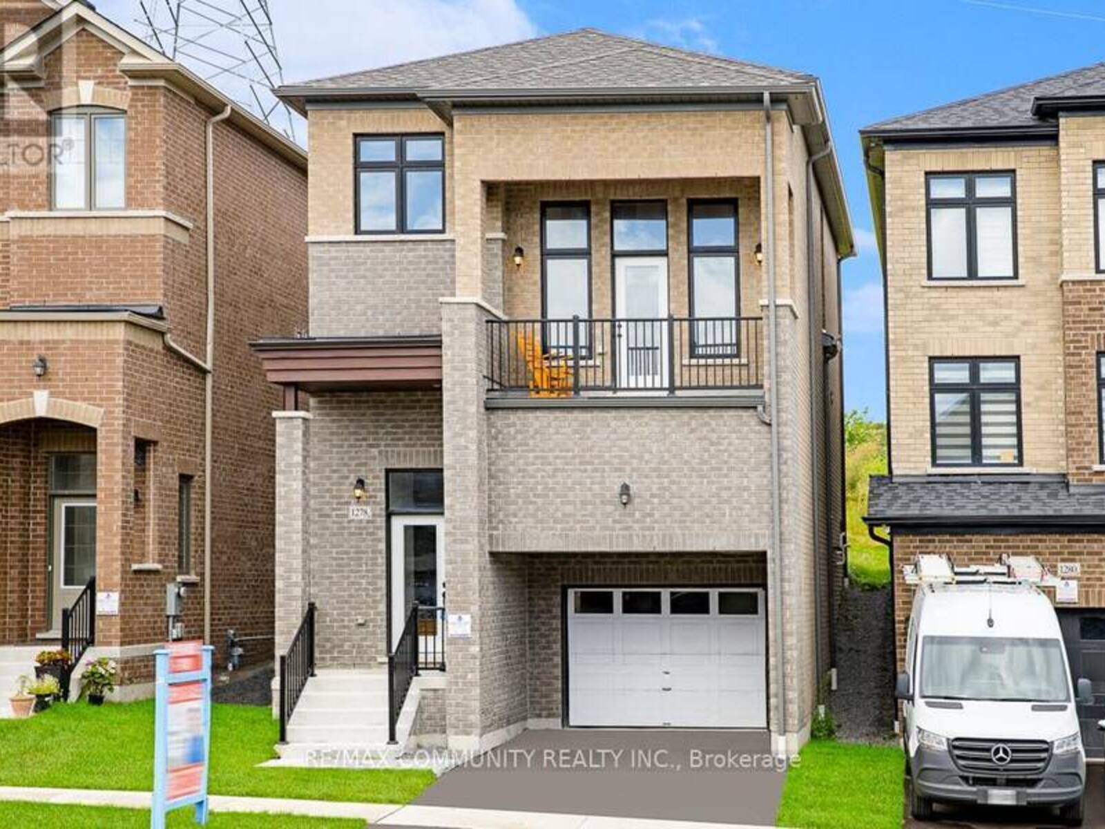 1278 AQUARIUS TRAIL, Pickering, Ontario L1X 0L9