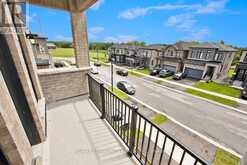 1278 AQUARIUS TRAIL | Pickering Ontario | Slide Image Fifteen