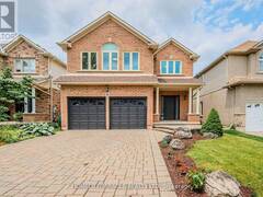 80 MEADOWBANK DRIVE Hamilton Ontario, L9B 2Y1