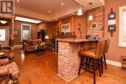 152 HOMEWOOD AVENUE | Hamilton Ontario | Slide Image Nine