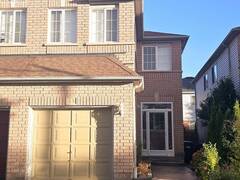 15 HACKBERRY GATE Brampton Ontario, L6R 2E7