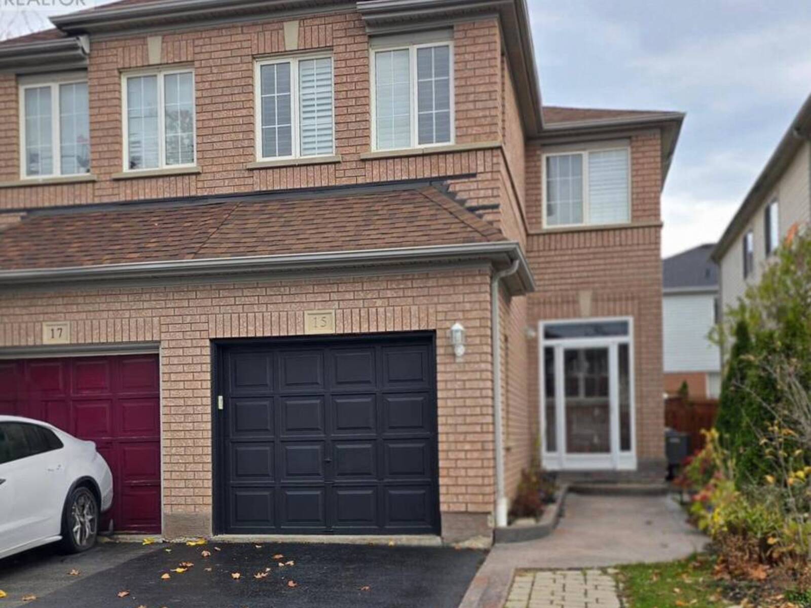 15 HACKBERRY GATE, Brampton, Ontario L6R 2E7