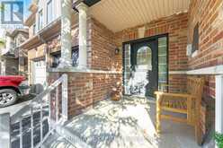 29 DELIGHT WAY | Whitby Ontario | Slide Image Four