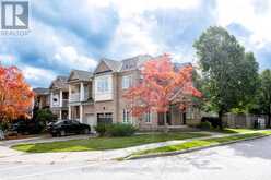 69 BURGESS CRESCENT | Newmarket Ontario | Slide Image Thirty-two