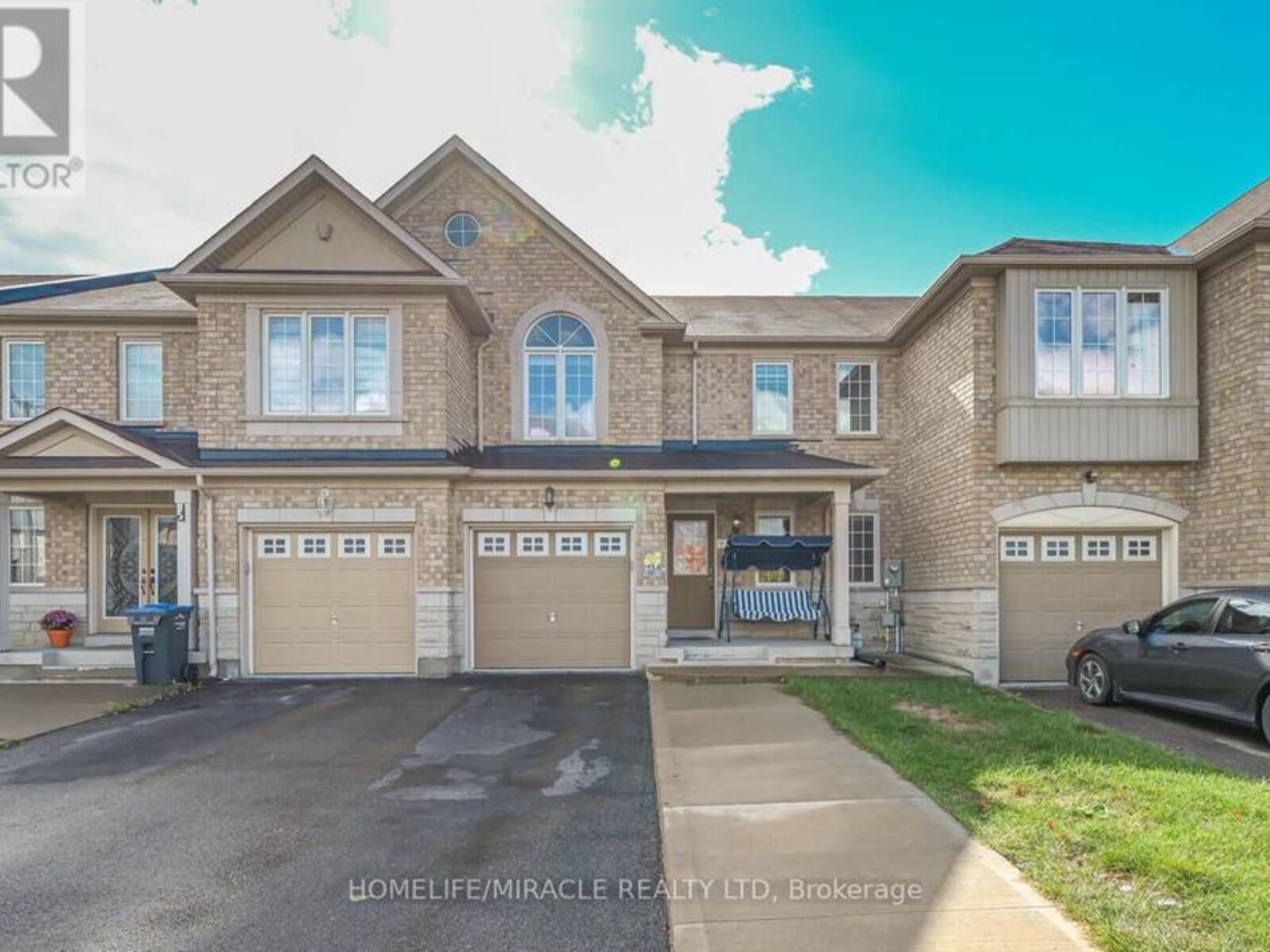 15 FAIRWOOD CIRCLE, Brampton, Ontario L6R 0X6