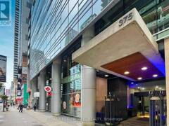 1403 - 375 KING STREET W Toronto Ontario, M5V 1K5