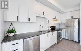 72 - 370C RED MAPLE ROAD | Richmond Hill Ontario | Slide Image Thirteen