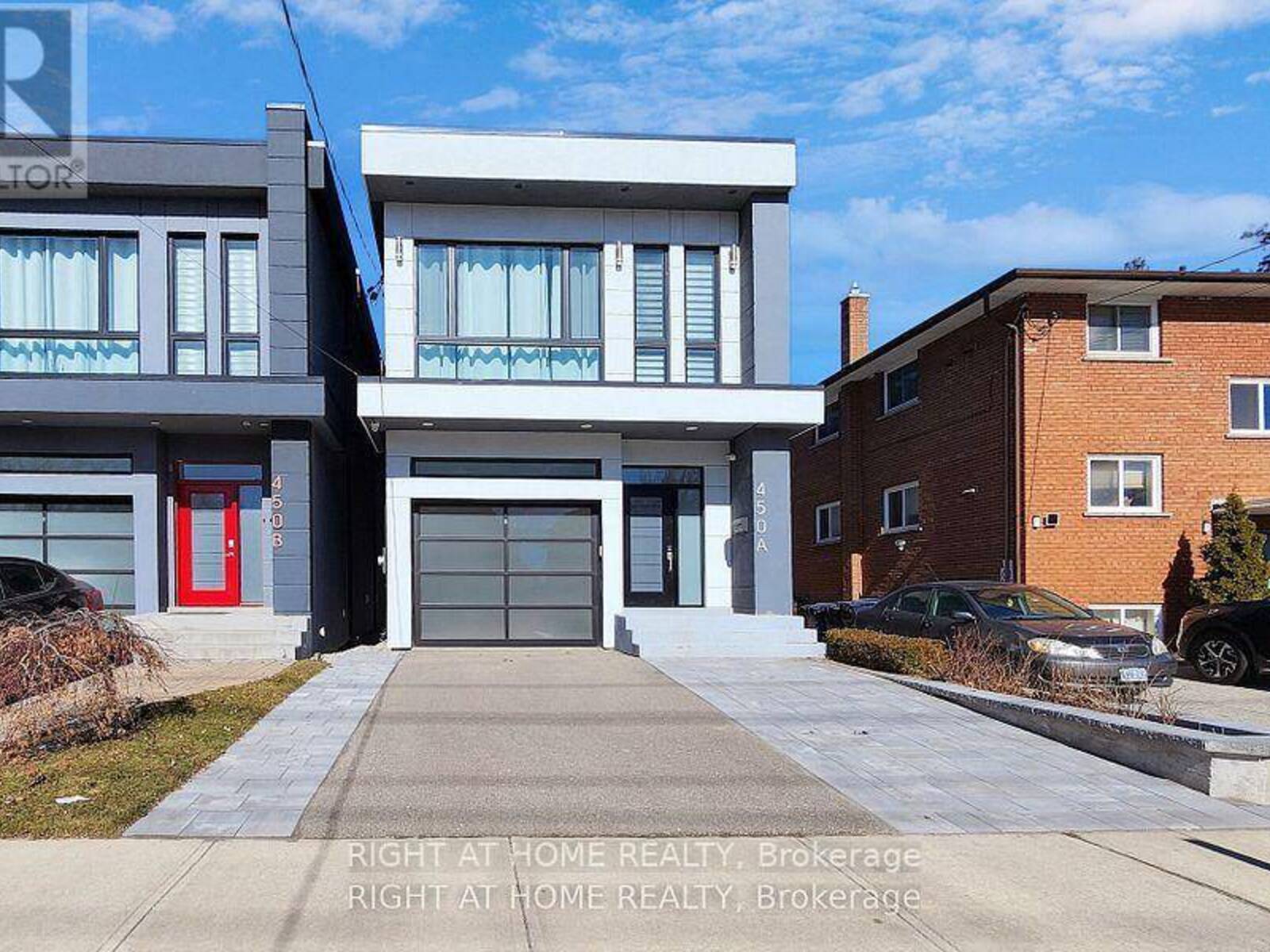 450 A VALERMO DRIVE, Toronto, Ontario M8W 2M4