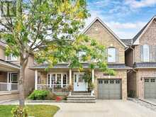 206 FRED MCLAREN BOULEVARD | Markham Ontario | Slide Image Six