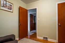 360 EAST 34TH STREET | Hamilton Ontario | Slide Image Sixteen