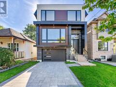 5 HOLBORNE AVENUE Toronto Ontario, M4C 2P8