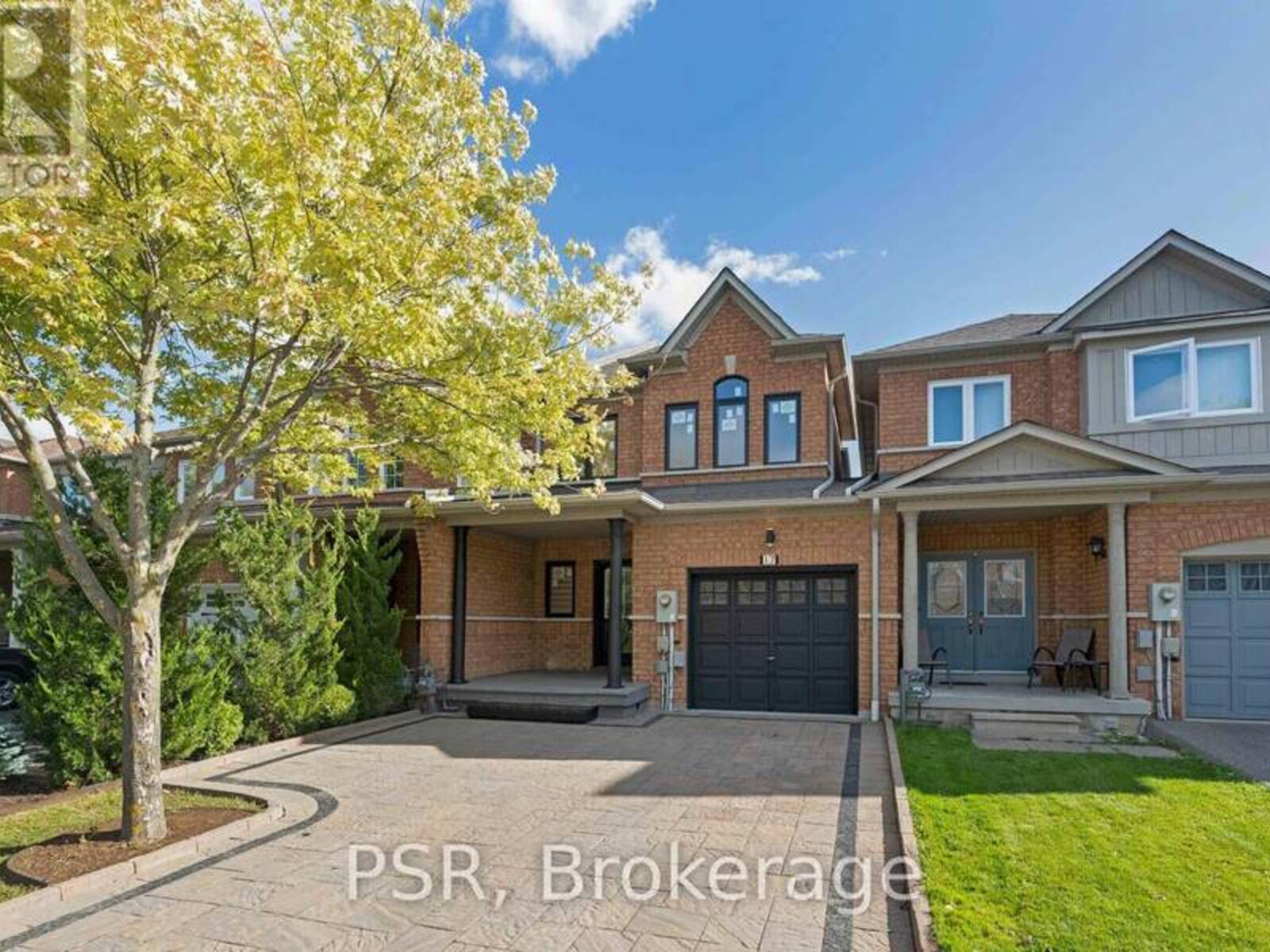 17 RONAN CRESCENT, Vaughan, Ontario L4H 2J7