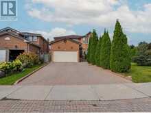 364 VALLEYMEDE DRIVE | Richmond Hill Ontario | Slide Image Four