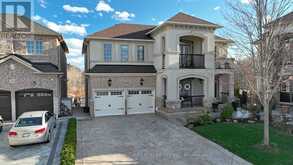 40 MEADOW RIDGE COURT | Vaughan Ontario | Slide Image Thirty