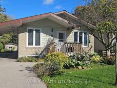 28 CARLETON STREET Orillia Ontario, L3V 6S7