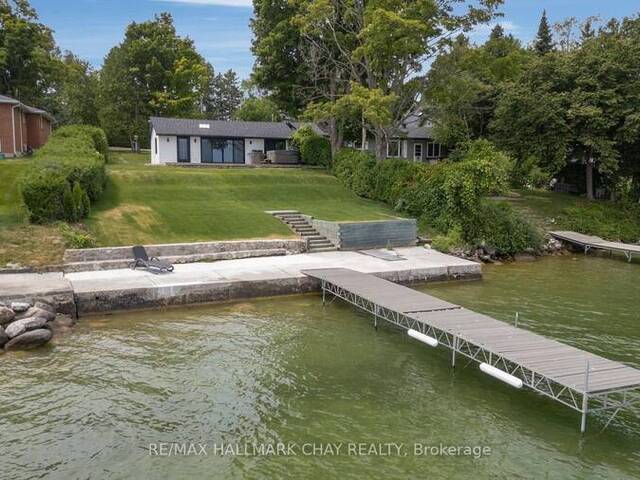 901 WOODLAND DRIVE Orillia Ontario, L3V 6H1