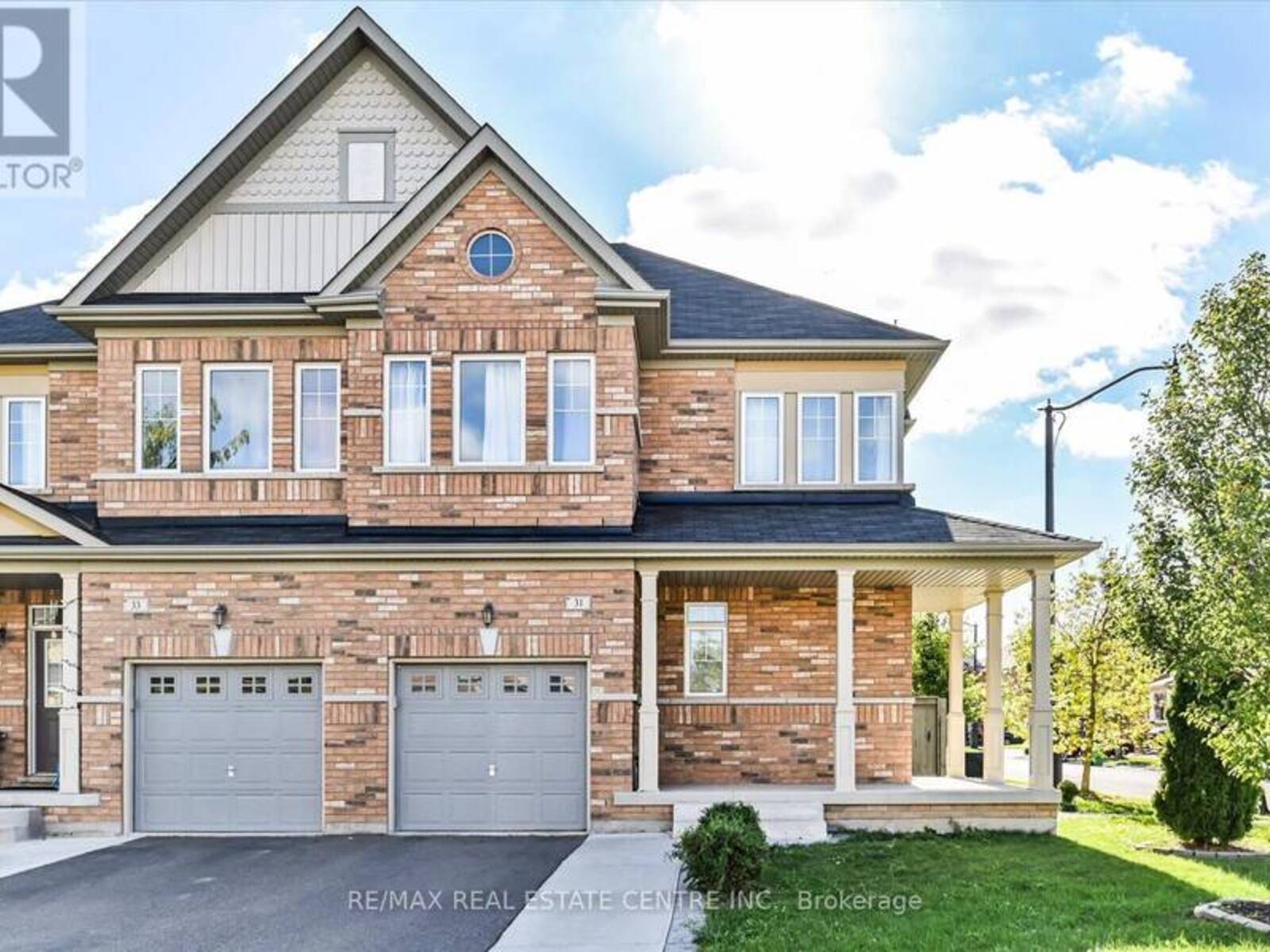 31 DIVINITY CIRCLE, Brampton, Ontario L7A 3Y3