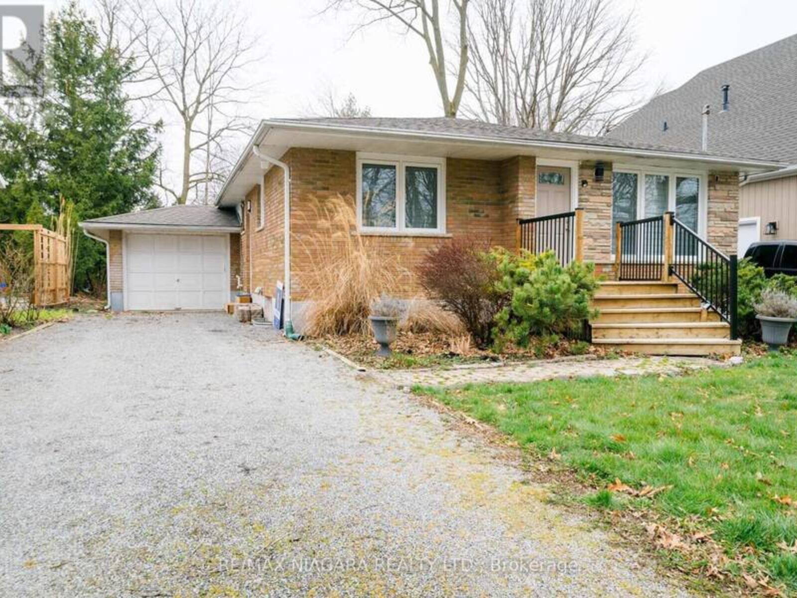 10 DIXIE AVENUE, Niagara-on-the-Lake, Ontario L0S 1J0