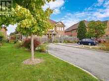 15 PRESSED BRICK DRIVE | Brampton Ontario | Slide Image Thirty-seven