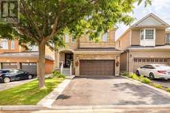 5 SHADY OAK LANE | Brampton Ontario | Slide Image Two