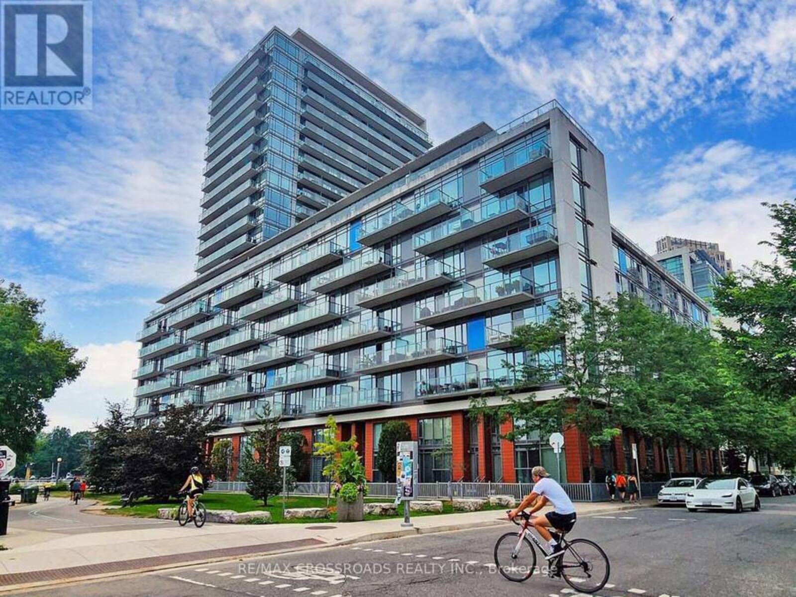 1209 - 90 STADIUM ROAD, Toronto, Ontario M5V 3W5