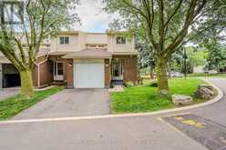 14 - 1548 NEWLANDS CRESCENT | Burlington Ontario | Slide Image Two