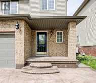 797 PARIS BOULEVARD | Waterloo Ontario | Slide Image Three