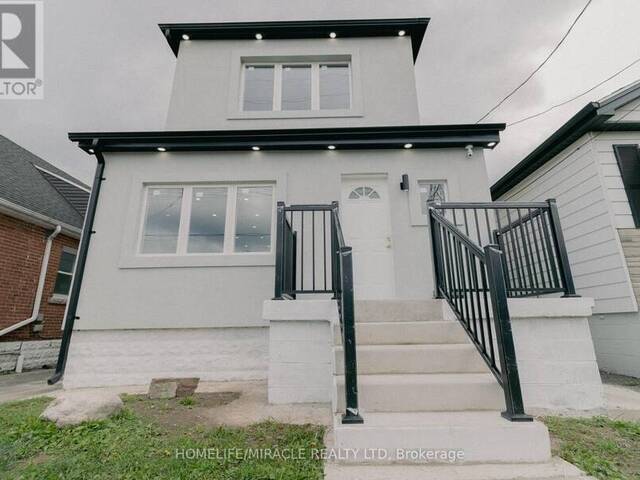 82 SHELBY AVENUE Hamilton Ontario, L8H 5L5