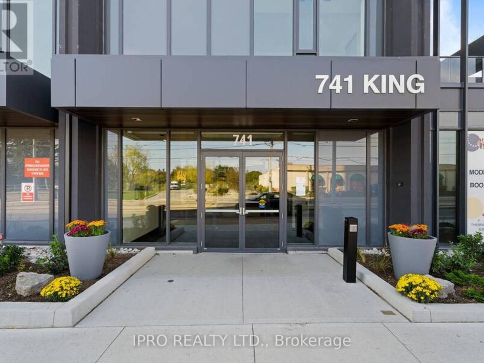 409 - 741 KING STREET W, Kitchener, Ontario N2G 0E9