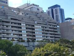 802 - 360 BLOOR STREET E Toronto Ontario, M4W 3M3