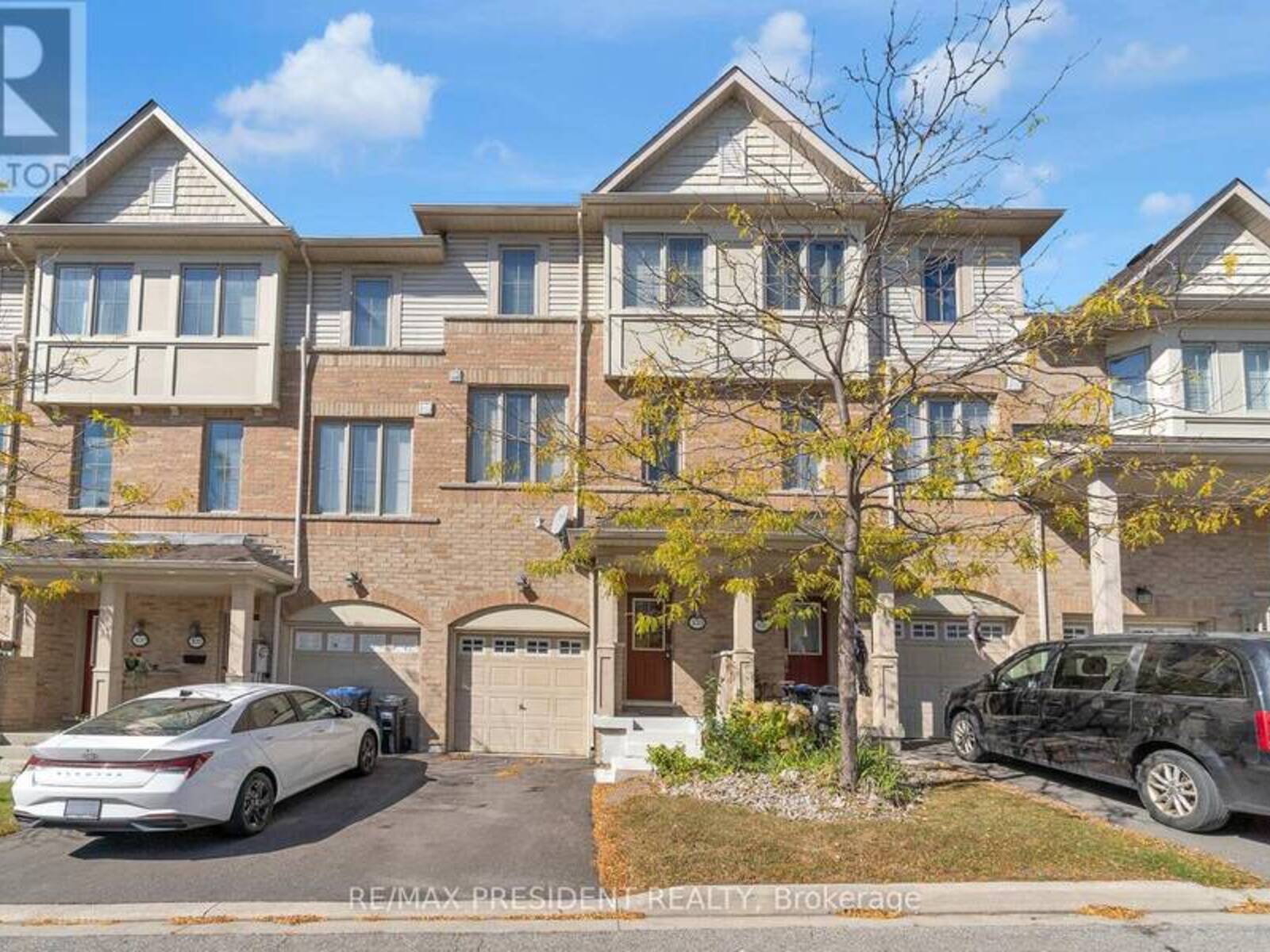 103 CEDAR LAKE CRESCENT S, Brampton, Ontario L6Y 0R1