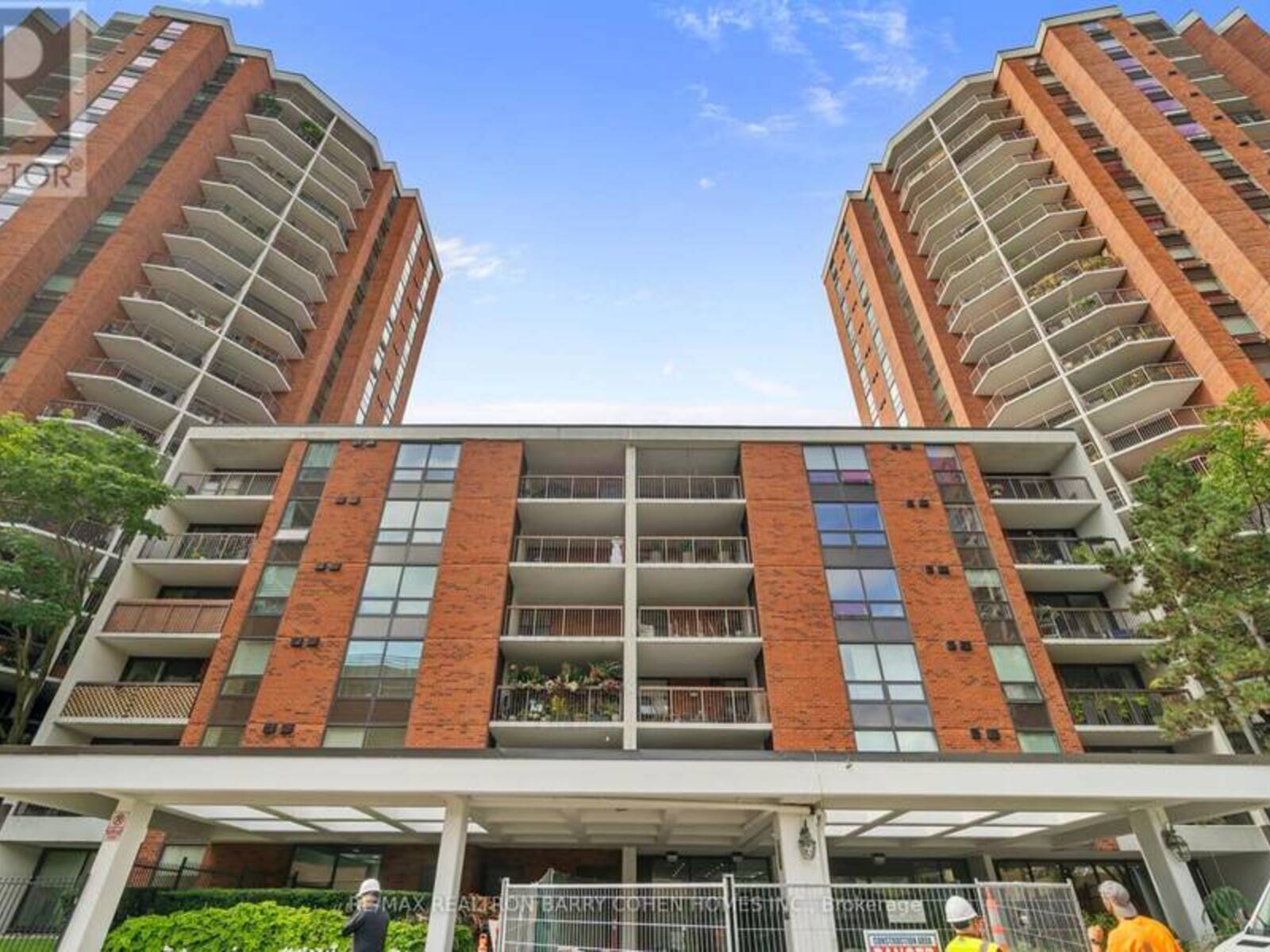 PH2 - 77 MAITLAND PLACE, Toronto, Ontario M4Y 2V6