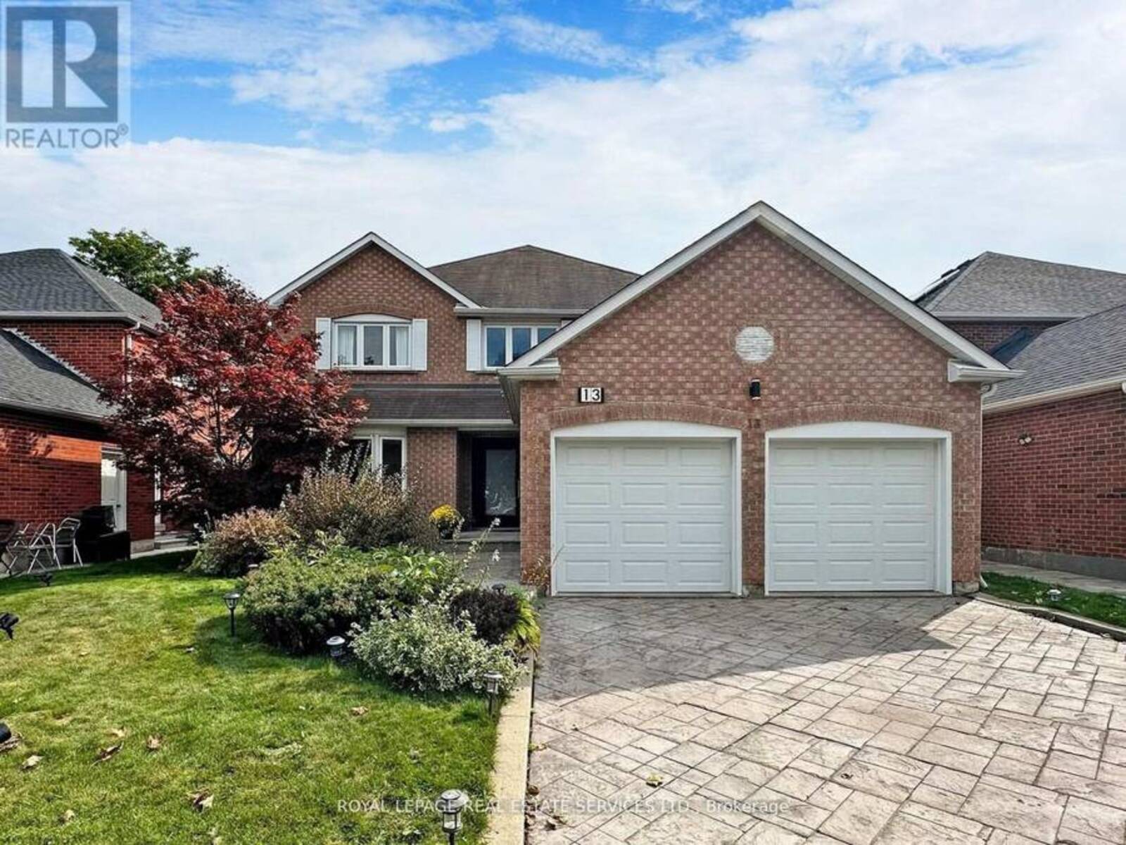 13 BEASLEY DRIVE, Richmond Hill, Ontario L4C 7Z3