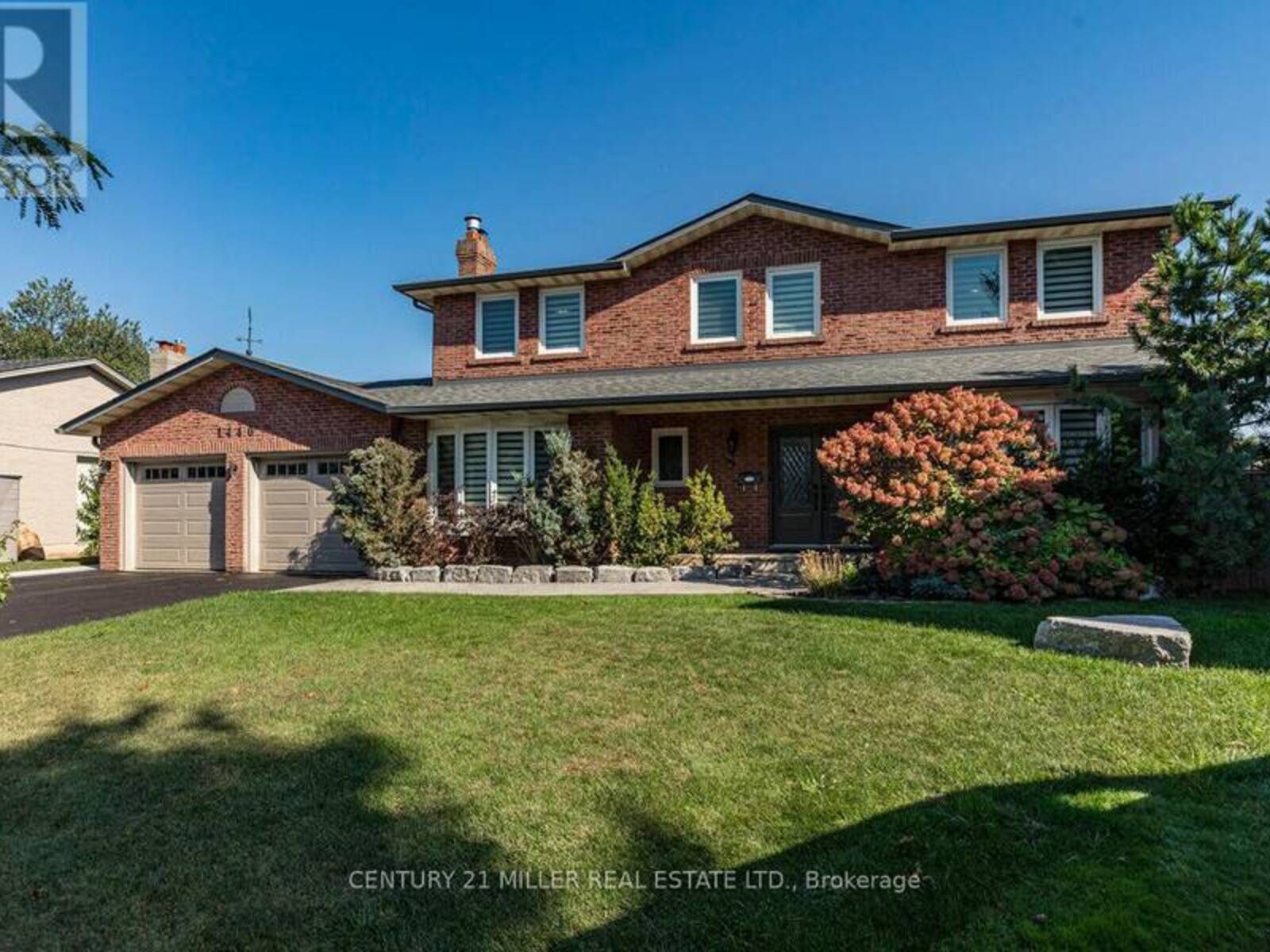 1440 IVY COURT, Oakville, Ontario L6H 3J6