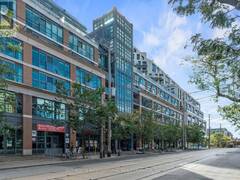 419 - 1169 QUEEN STREET W Toronto Ontario, M6J 1J4