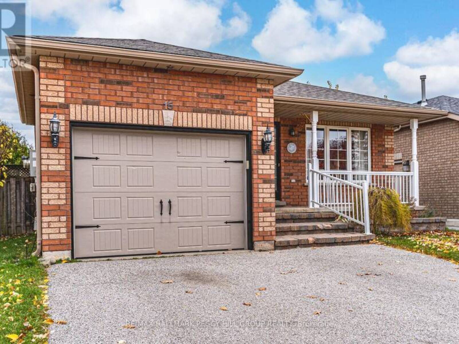 15 SELINE CRESCENT, Barrie, Ontario L4N 0Y6