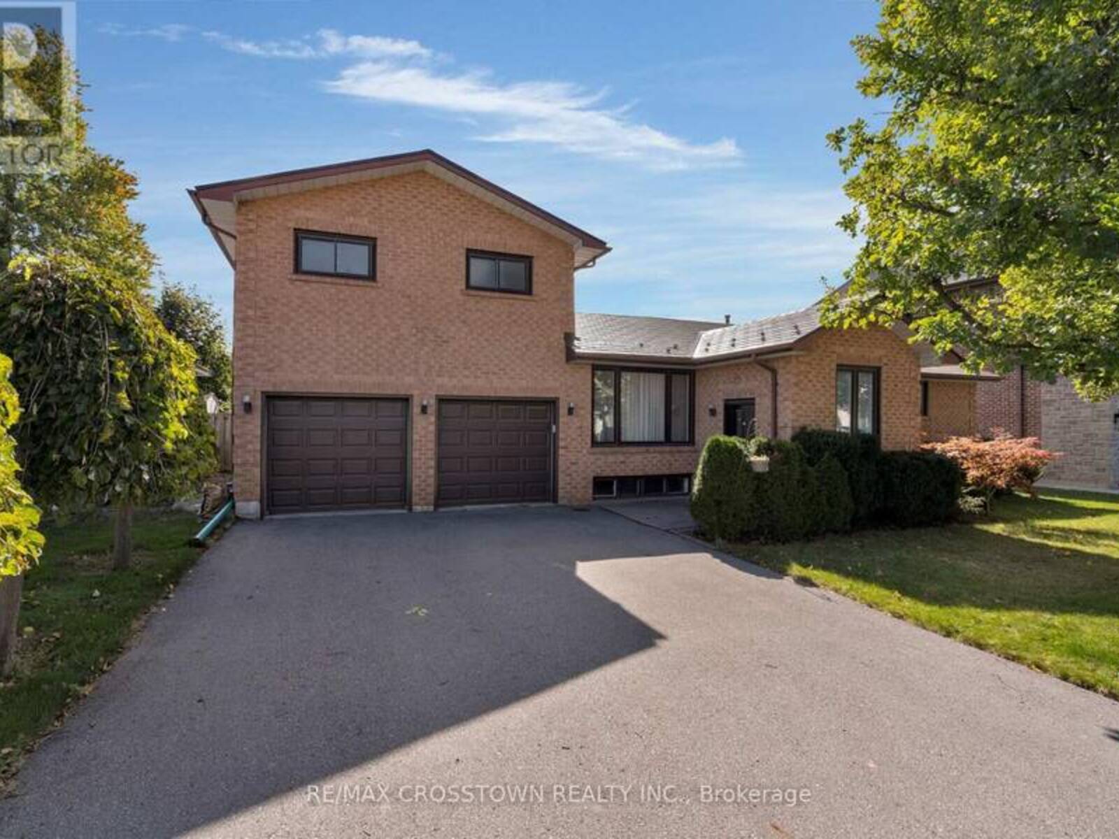 195 KINGSLYNN DRIVE, King, Ontario L7B 1G9