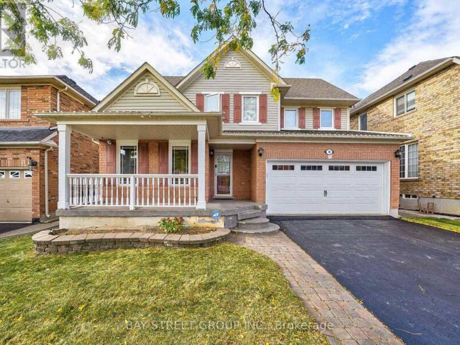 18 LEAGROVE STREET, Brampton, Ontario L7A 1Z7