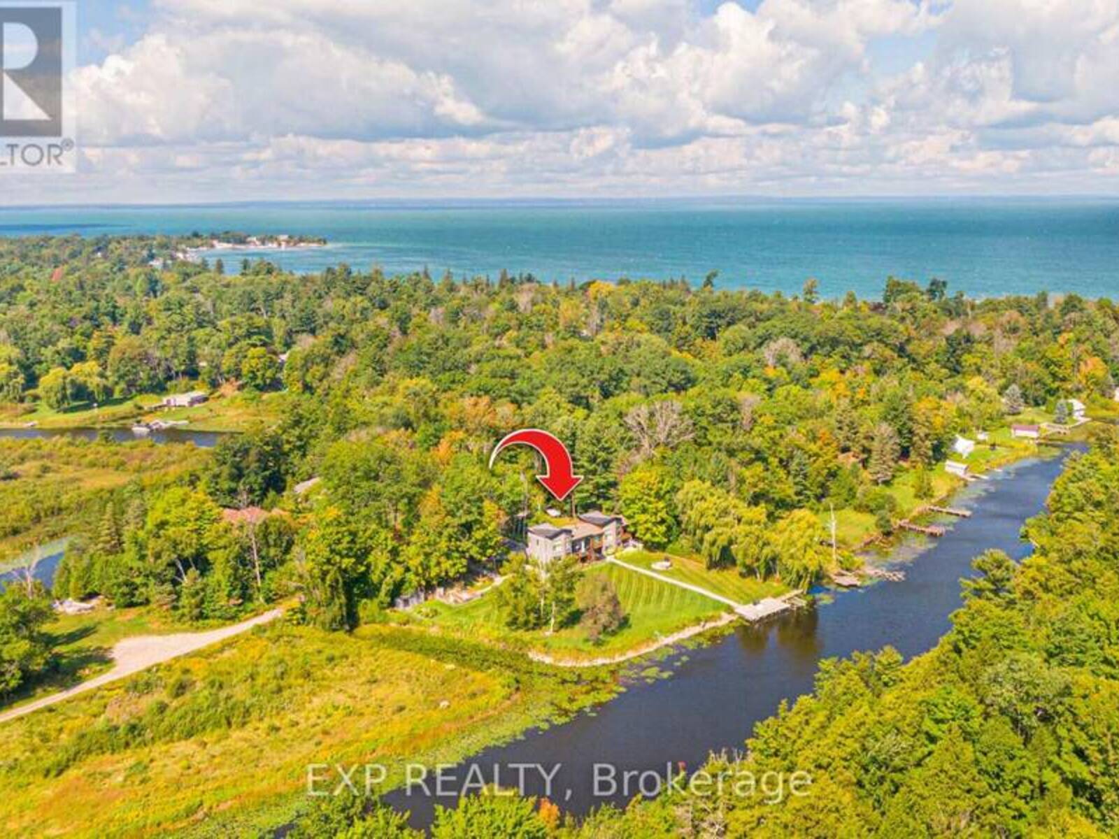 5 BIRCH KNOLL ROAD, Georgina, Ontario L0E 1R0