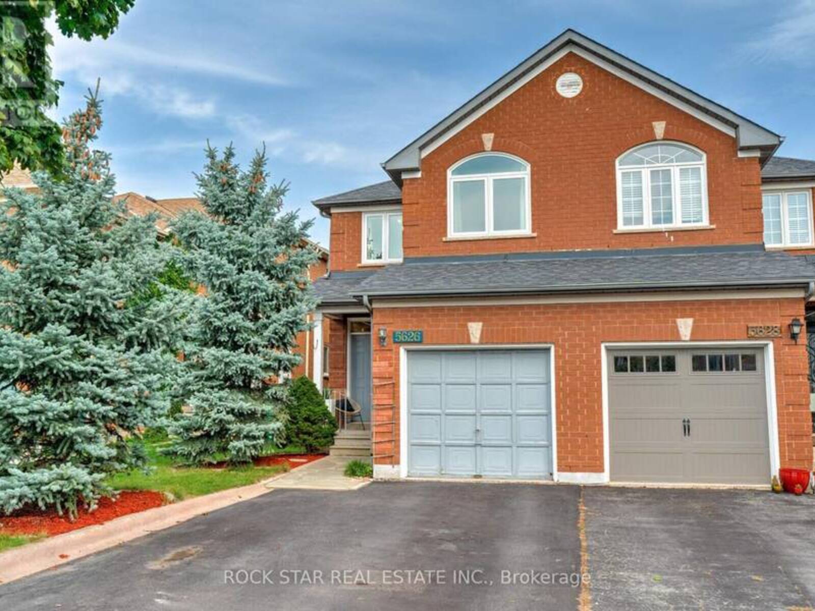 5626 PALMERSTON CRESCENT, Mississauga, Ontario L5M 5Y6