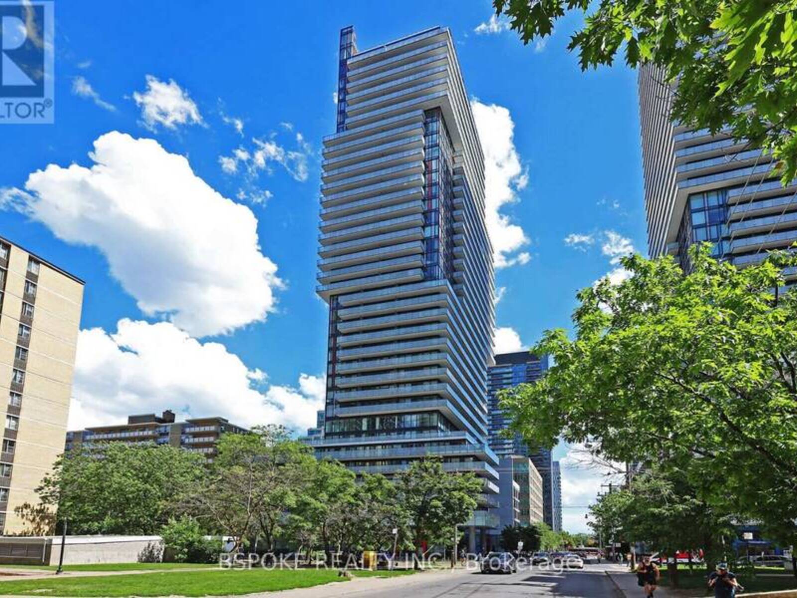 2912 - 185 ROEHAMPTON AVENUE, Toronto, Ontario M4P 0C6