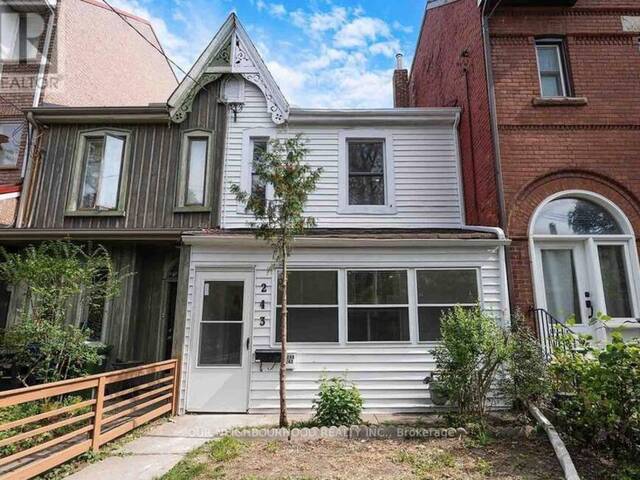 243 LIPPINCOTT STREET Toronto Ontario, M5S 2P4